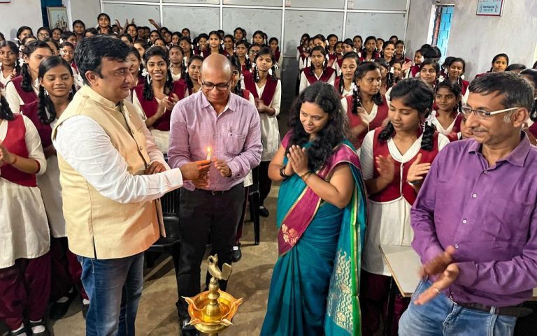 Vikas Kumar in Kasturba School Patratu for career counseling