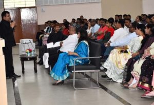 Psychographic Society - विकास कुमार ने डीपीएस रांची में 500 से अधिक पेरेंट्स का करियर काउंसलिंग सेशन लिया Psychographic Society - विकास कुमार ने डीपीएस रांची में 500 से अधिक पेरेंट्स का करियर काउंसलिंग सेशन लिया