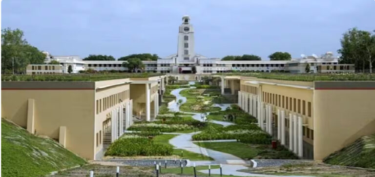 Psychographic Society - BITS Pilani 2025 Placements Witness 11% Growth; Median Salary Touches ₹19.4 Lakh bits