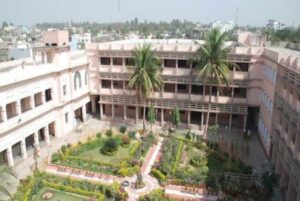 SN Medical College Agra campus1